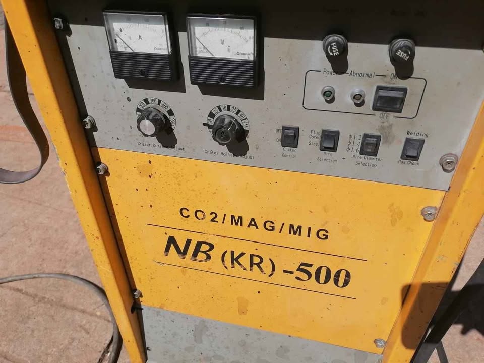 NB(KR)-500 INDUSTRIAL WELDING MACHINE