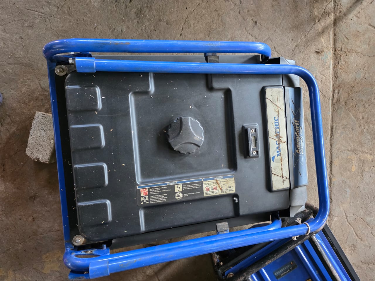 MGENER 553 Generator