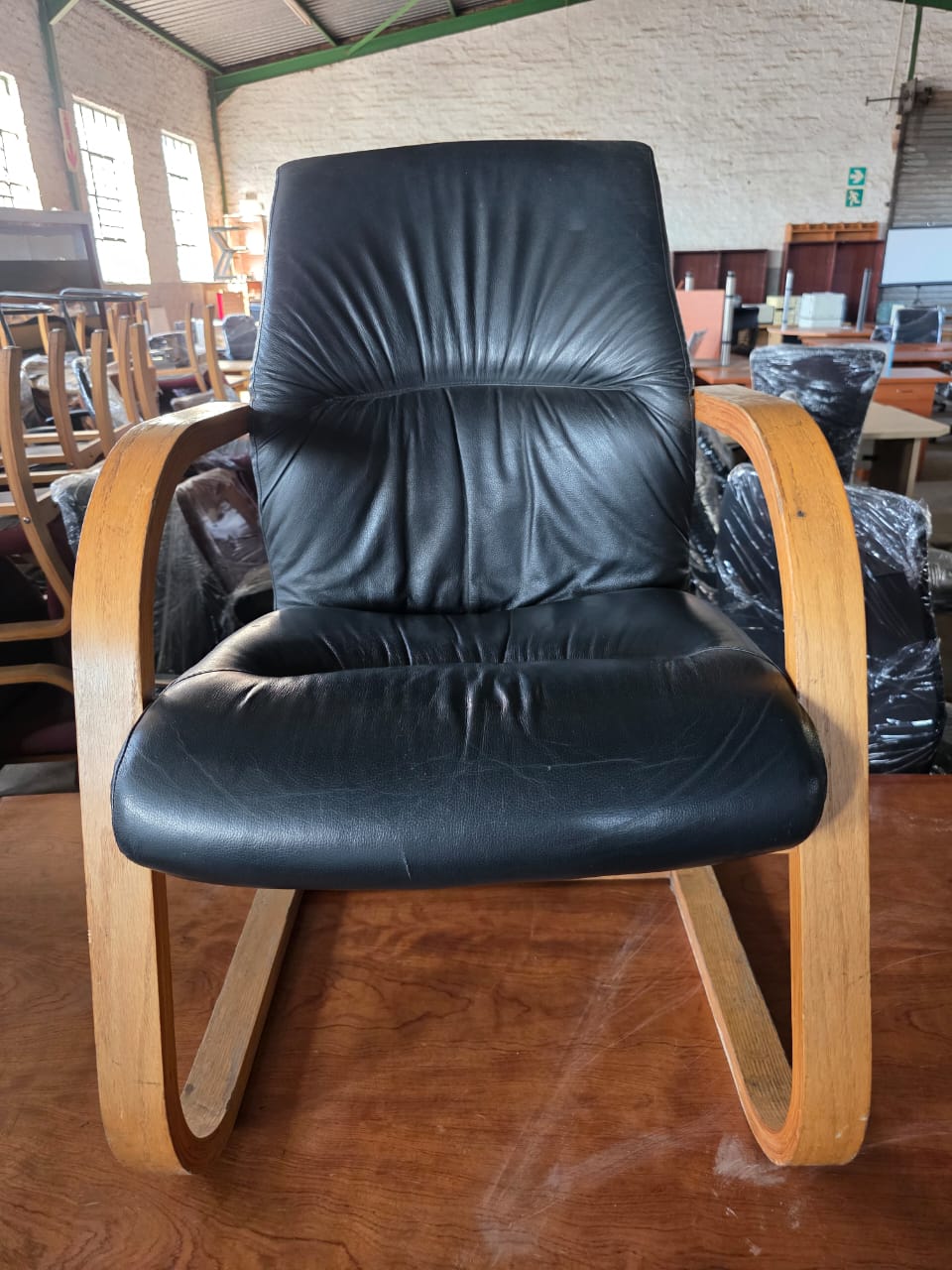 Leather Visitors Chair