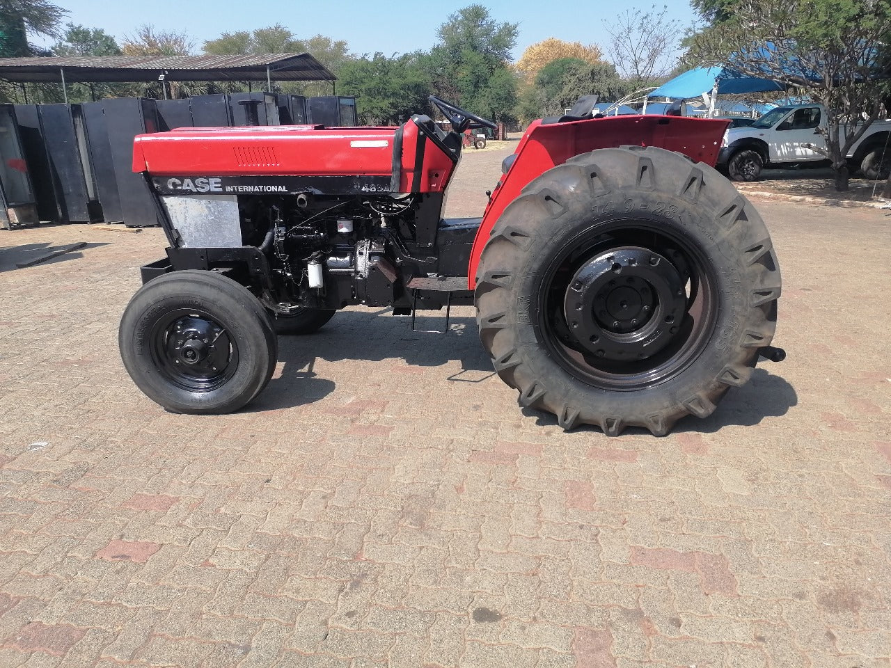 1999 Case IH 485 Tractor