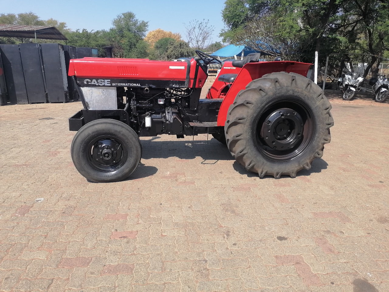 1999 Case IH 485 Tractor