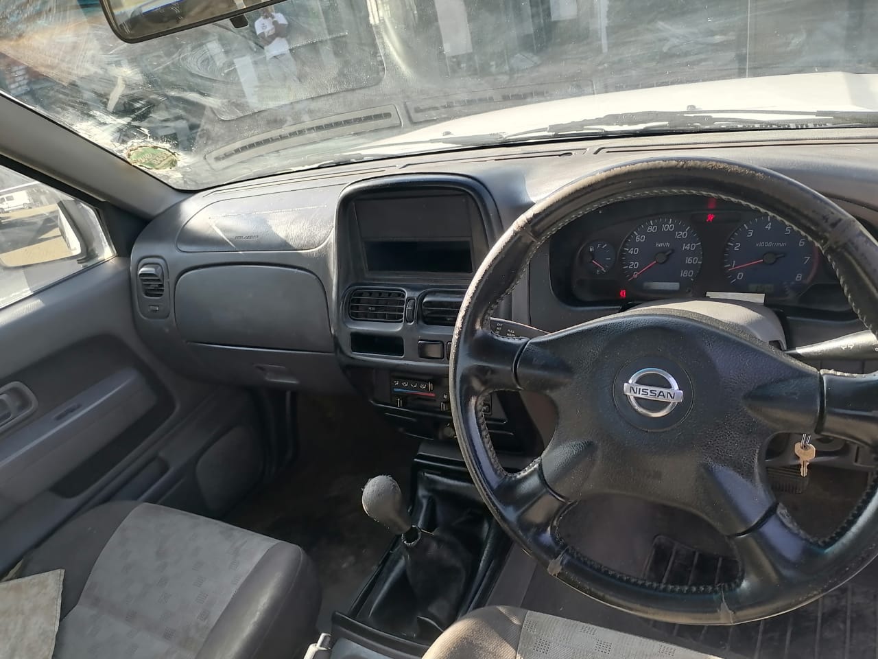 2009 Nissan NP300