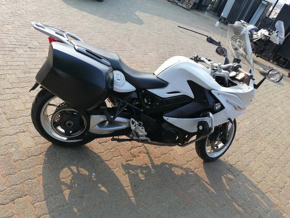 2017 BMW F800GT