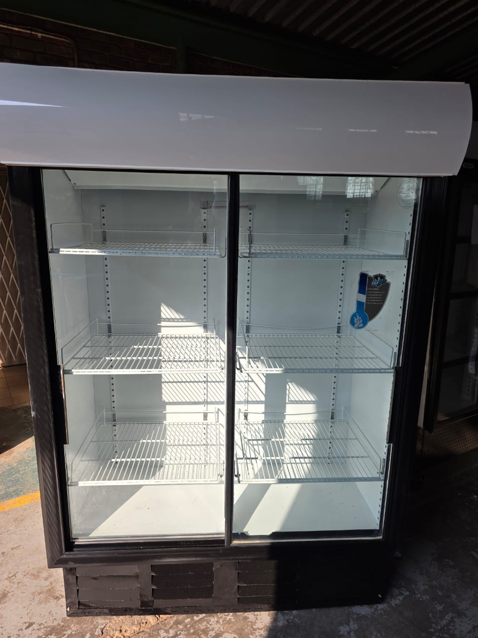Staycold - SD1360 - Double Door Display Fridge